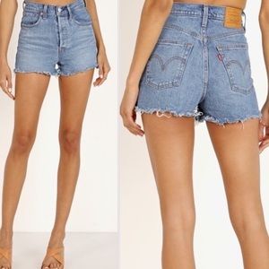 Levi's Ribcage High Waisted Shorts